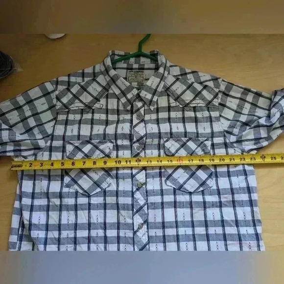 VINTAGE LEVI STRAUSS Size XL Women snap  buttom blouse short sleeves - Picture 8 of 9